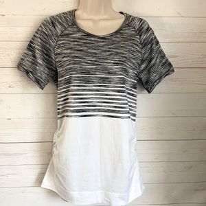 Athleta Sz XL Finish Fast Space Dye Athletic T-Shirt Gray & White with flaw